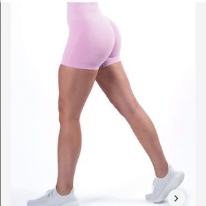 Alphalete amplify shorts